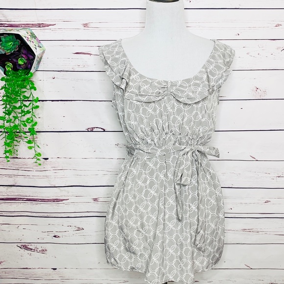 NWT Motherhood Maternity Gray & White Babydoll Top Size Small - Picture 2 of 8